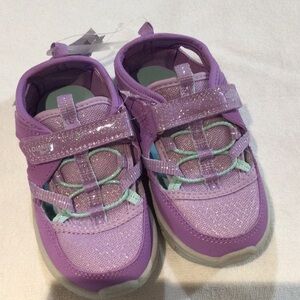 NWT Oshkosh Toddler Shoes